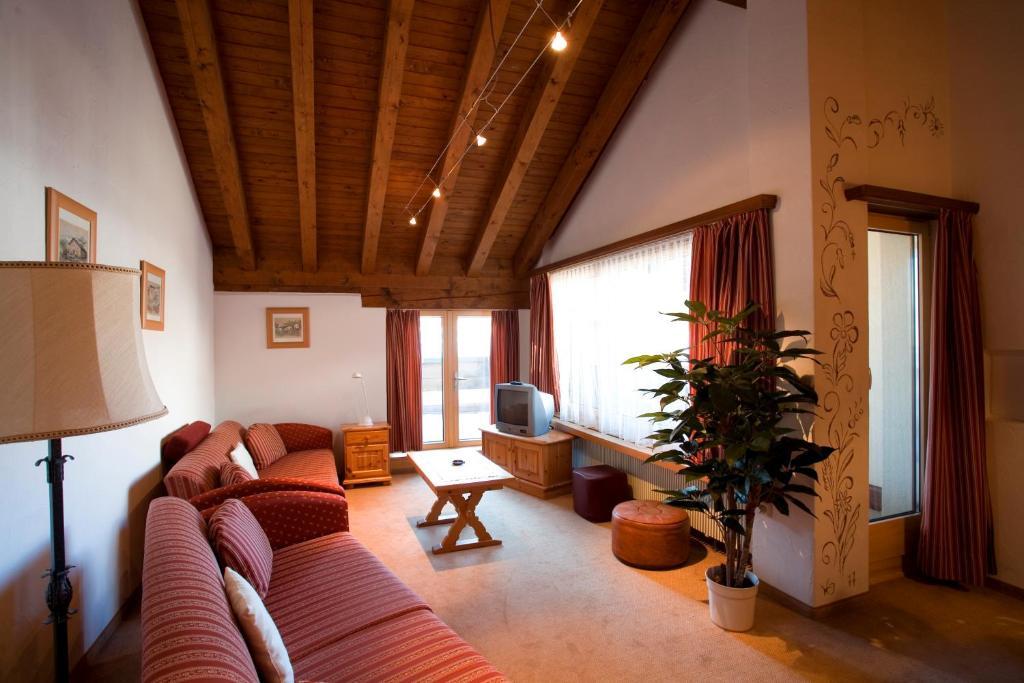 Ferienwohnungen Seraina Sils-Maria Chambre photo